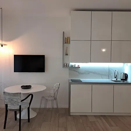 Slovenian Art Story Апартаменты Любляна