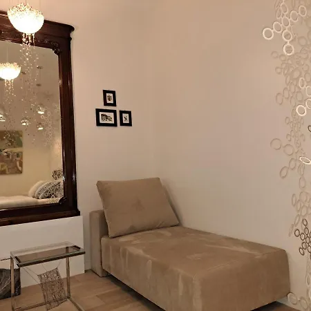 Apartment Slovenian Art Story *