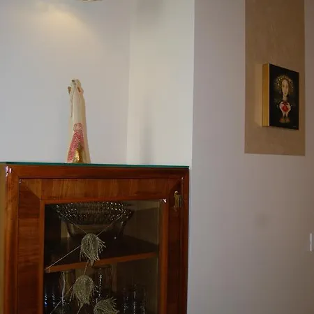 Apartman Slovenian Art Story *