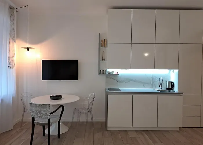 Slovenian Art Story Apartment Laibach