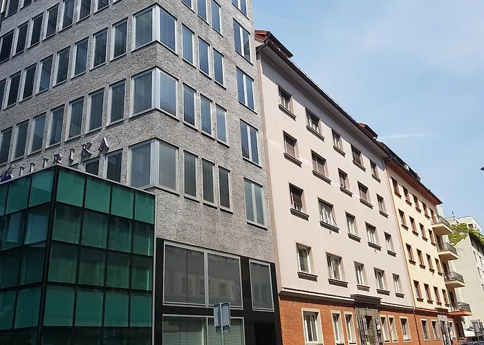 Slovenian Art Story Apartment Laibach